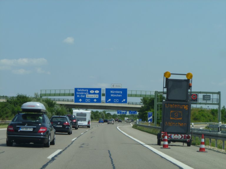 s137-0045 s137-0045