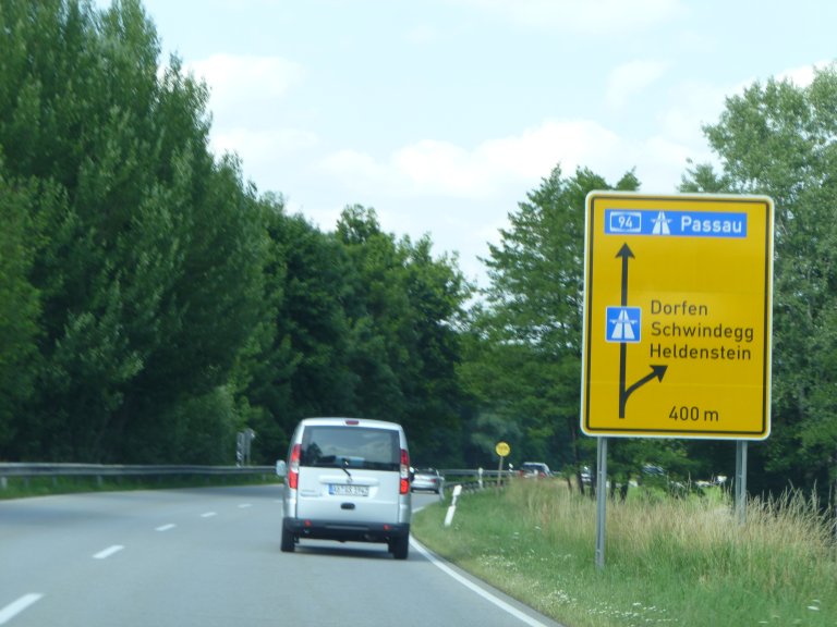 s137-0196 s137-0196