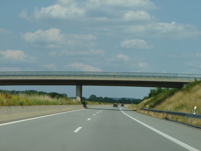 s137-0220 s137-0220