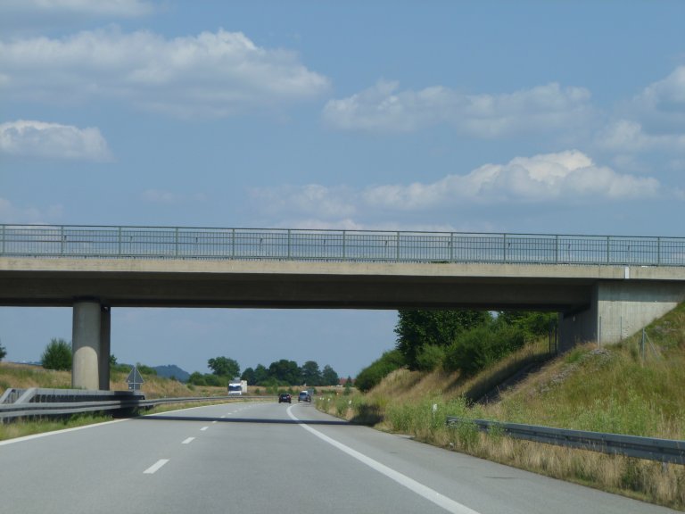 s137-0225 s137-0225