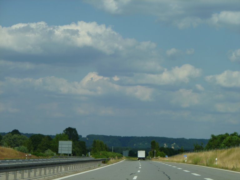 s137-0252 s137-0252