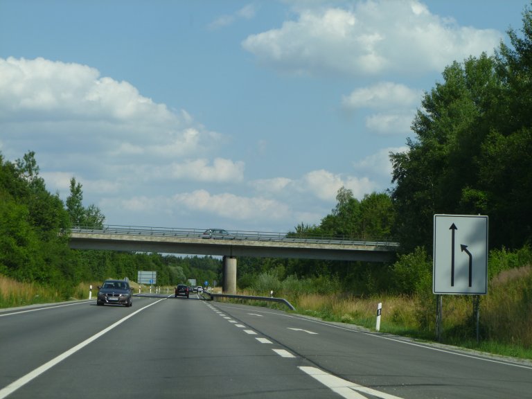 s137-0275 s137-0275