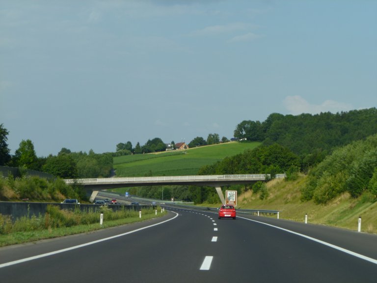 s137-0402 s137-0402