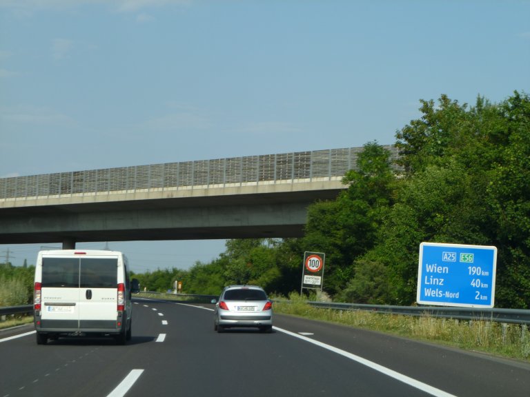 s137-0411 s137-0411
