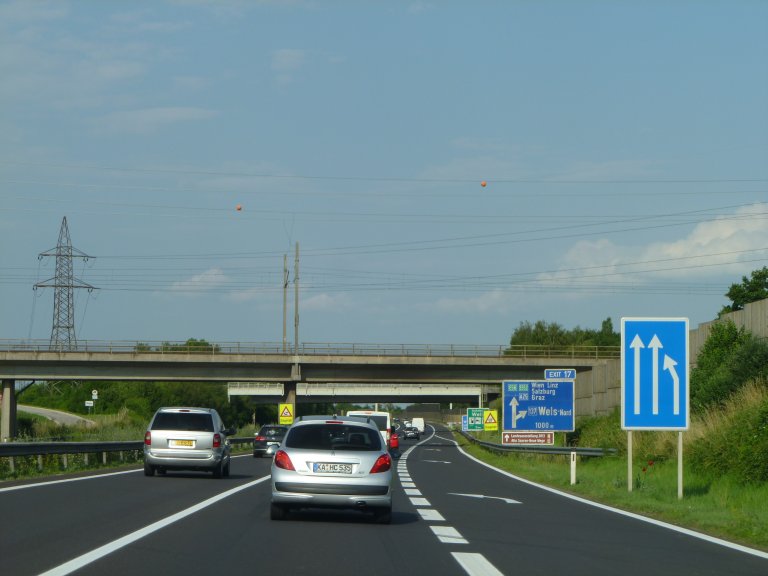 s137-0413 s137-0413