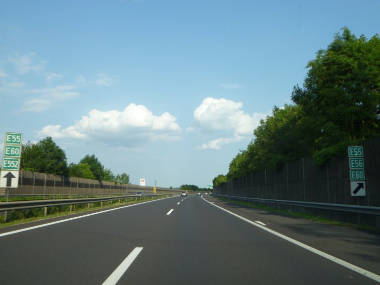 s137-0432 s137-0432