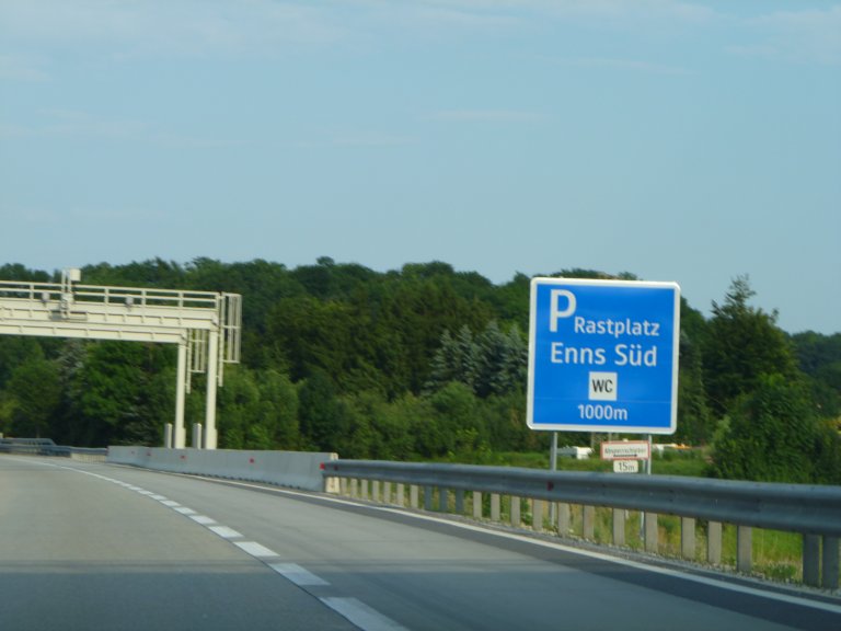 s137-0469 s137-0469