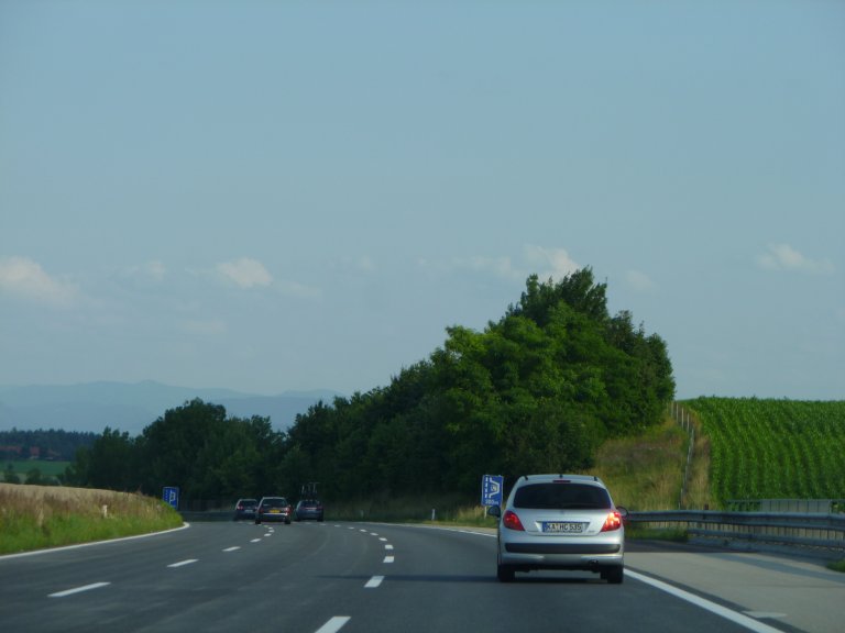 s137-0492 s137-0492