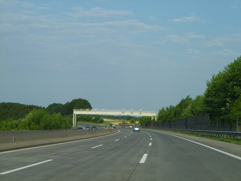 s137-0518 s137-0518