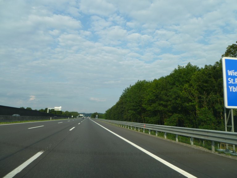s137-0548 s137-0548