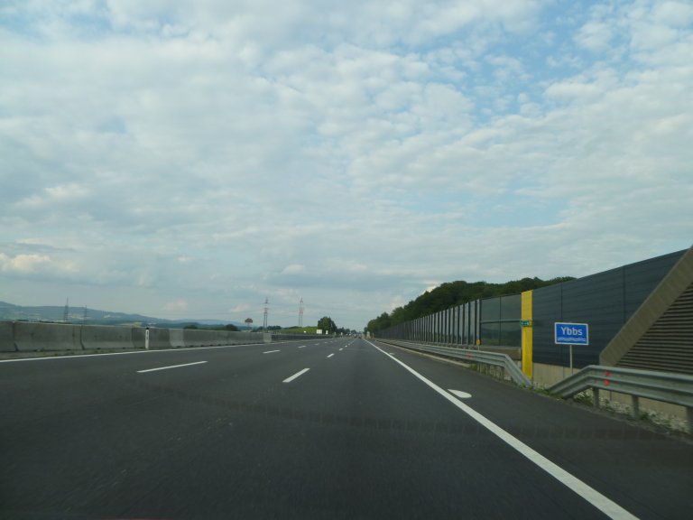 s137-0553 s137-0553