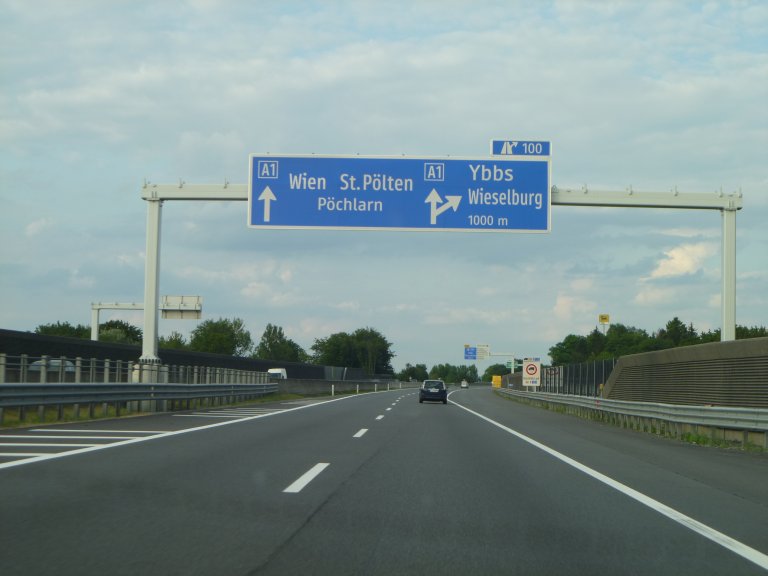 s137-0556 s137-0556