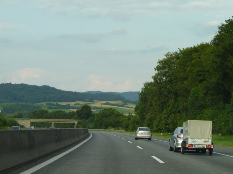 s137-0562 s137-0562
