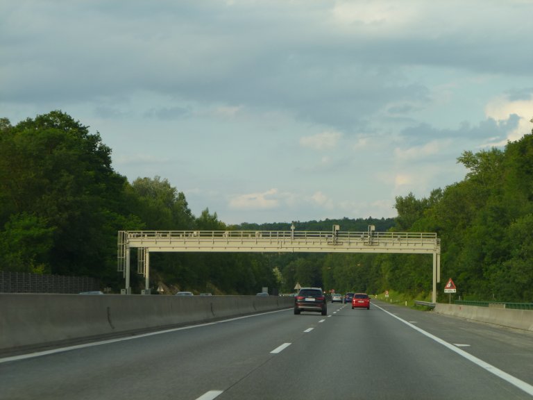 s137-0564 s137-0564