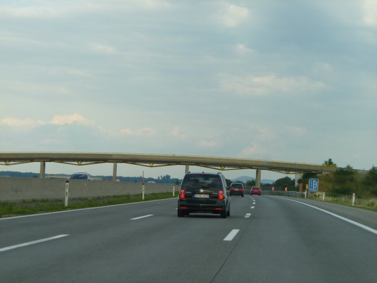 s137-0604 s137-0604