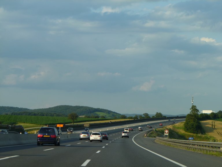 s137-0618 s137-0618