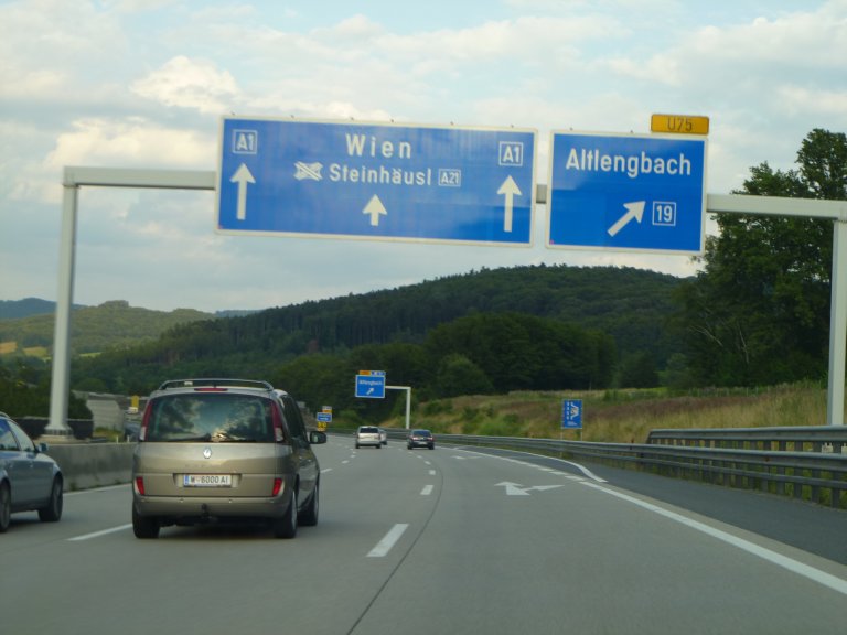 s137-0644 s137-0644