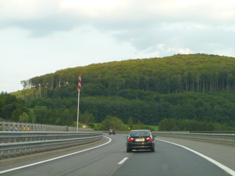 s137-0674 s137-0674
