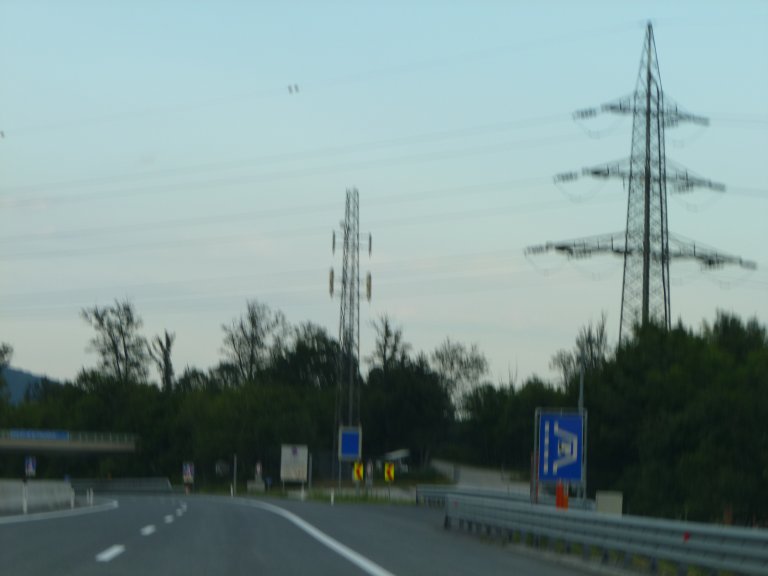 s137-0685 s137-0685