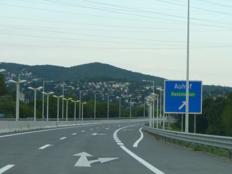 s137-0690 s137-0690