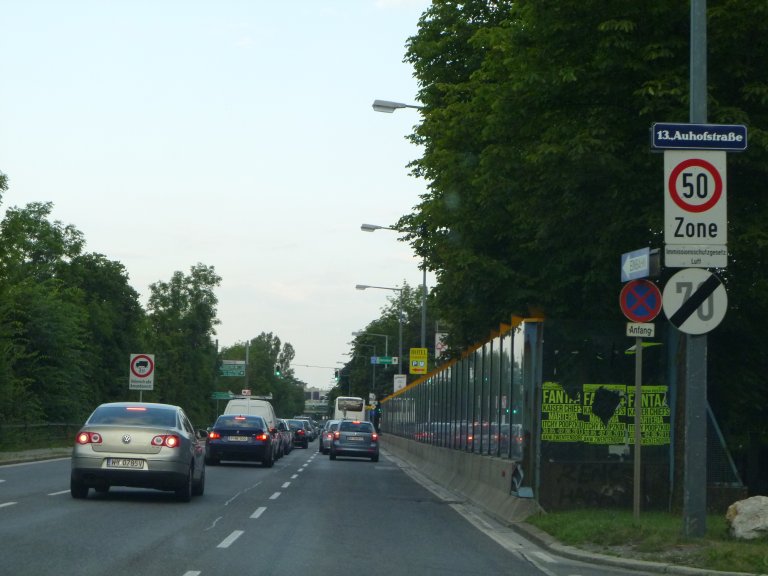s137-0698 s137-0698