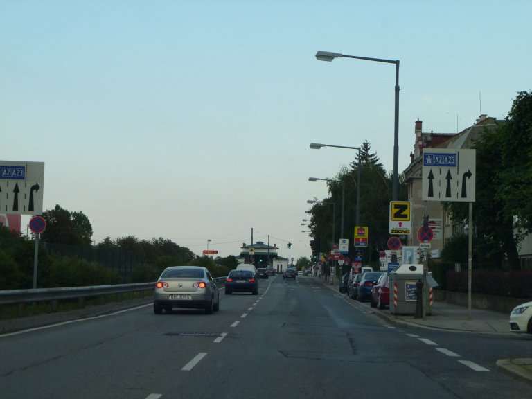 s137-0703 s137-0703