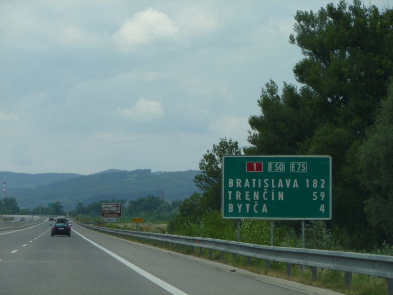 s137-0990 s137-0990