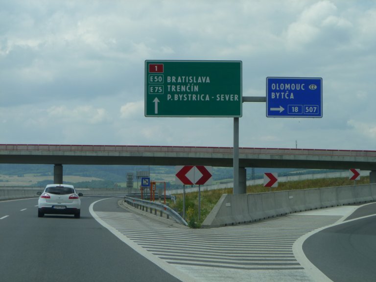 s137-0995 s137-0995