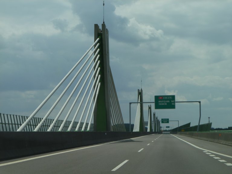 s137-1025 s137-1025