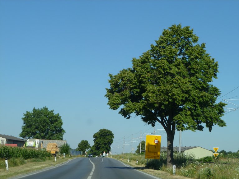 s137-1472 s137-1472