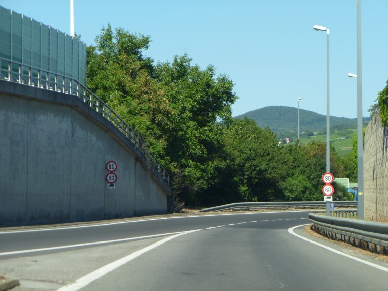 s137-1599 s137-1599