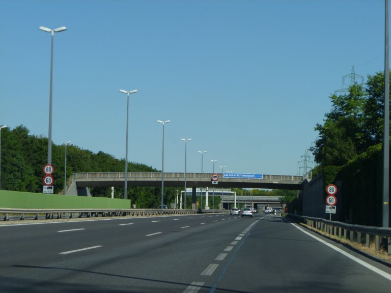 s137-1600 s137-1600
