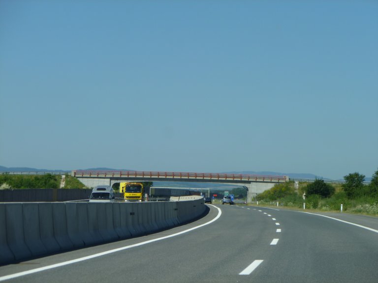 s137-1677 s137-1677