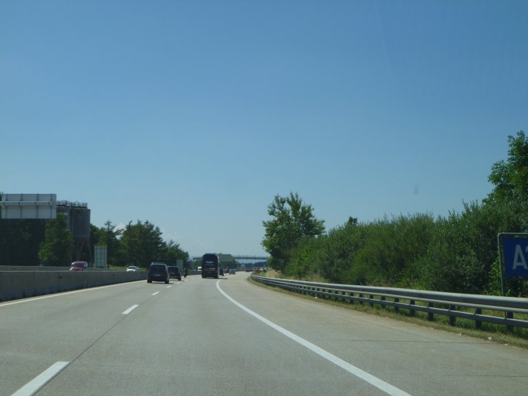 s137-2000 s137-2000